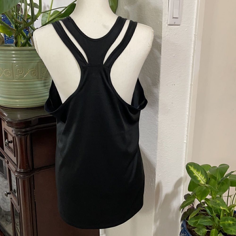 Bundle. Sports Tanks Tops - Picture 6 of 7